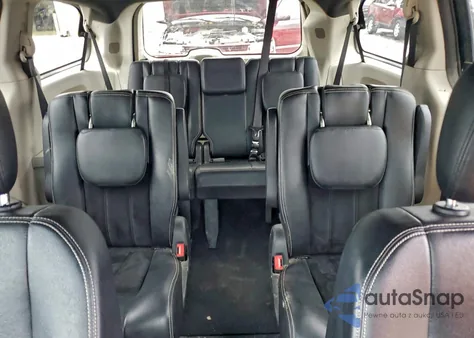 2017 Dodge Grand Caravan Sxt z USA, uszkodzony, nr VIN 2C4RDGCG7HR664567